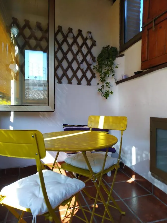 Apartament La Casa Di Mi Ma Parma